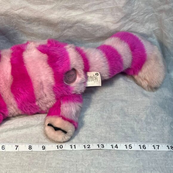 Disney Store Exclusive Alice in Wonderland Cheshire Cat 20" Plush - Picture 6 of 7